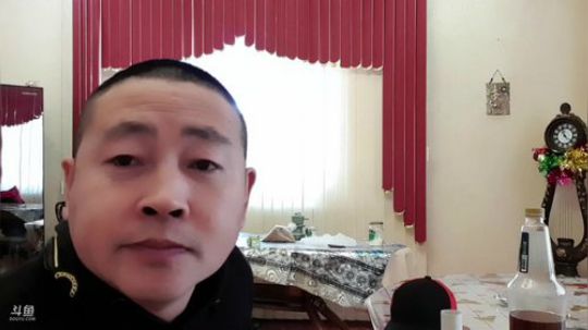 俄罗斯战狼之叼狼第一季上线啦，哈哈！ 2020-04-05 11点场