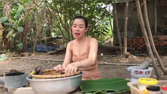 【野炊姐妹】清道夫美食