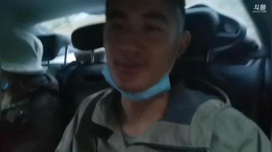 和我在彭水的街头走一走 2020-04-07 18点场