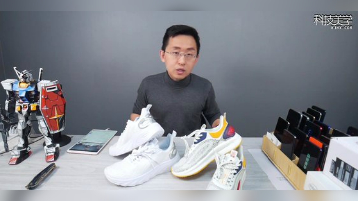 l老彭友y发布了一个斗鱼视频2020-04-08