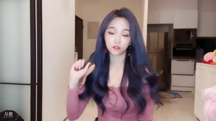 HHHISHHH发布了一个斗鱼视频2020-04-12