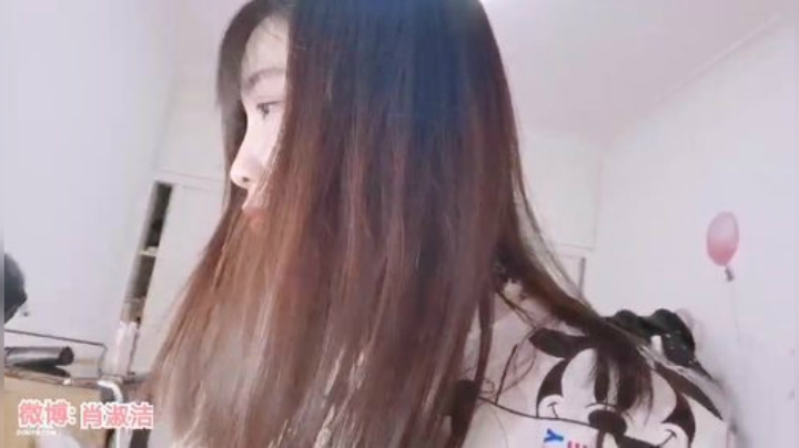 肖淑洁生命中的光和盐发布了一个斗鱼视频2020-04-12
