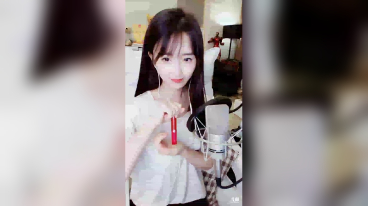 登月团丶离去发布了一个斗鱼视频2020-04-13