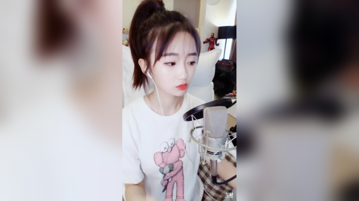 登月团丶离去发布了一个斗鱼视频2020-04-14