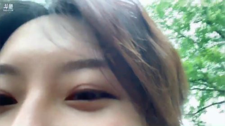 我在斗鱼看衣锦夜行直播炉石传说
