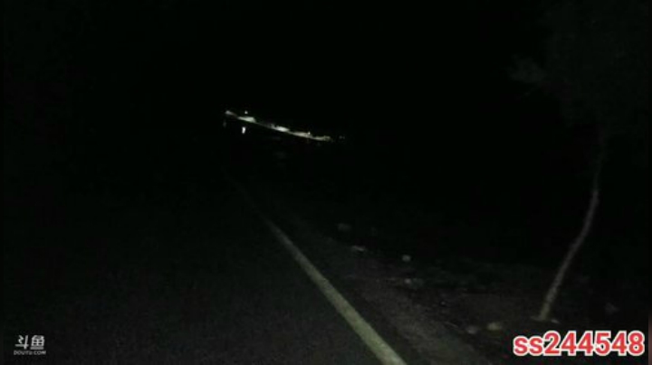 纪实直播35天理塘到拉萨，通宵徒步到6点 2020-04-14 05点场