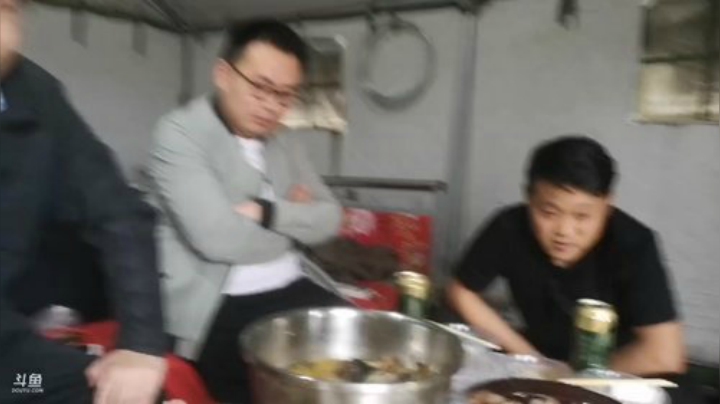 科头溜子发布了一个斗鱼视频2020-04-19