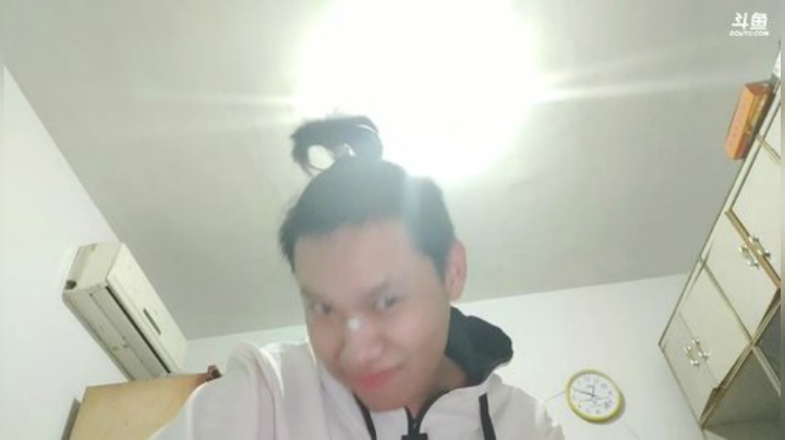 斗地主，斗神主播一哥，免费上斗神 2020-04-21 22点场