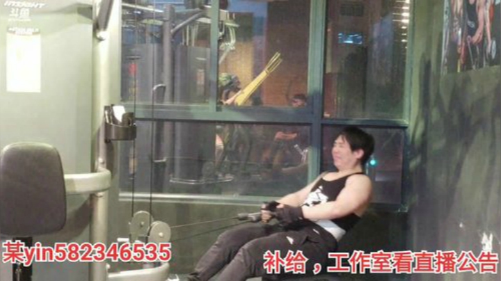 我在斗鱼看黑人毅直播户外