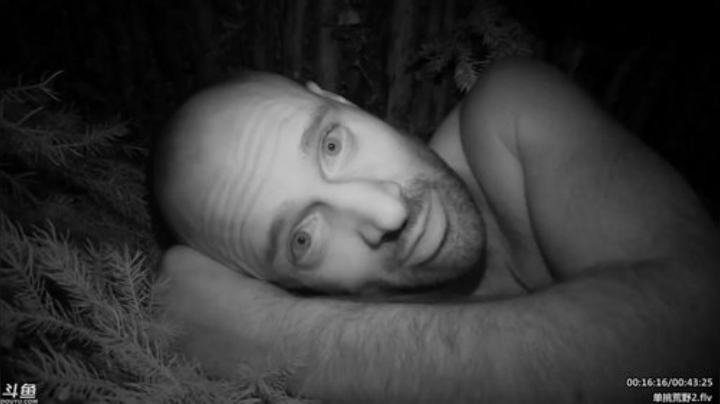 户外遛狗王飞哥发布了一个斗鱼视频2020-04-25