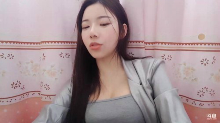 丽亚celiahunne：招募真爱 2020-04-26 16点场