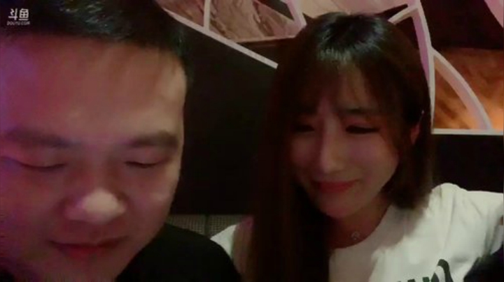 旧欢若梦灬发布了一个斗鱼视频2020-04-28