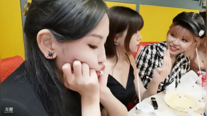 叶知秋：贵妇的一天 我回来了 2020-05-01 23点场