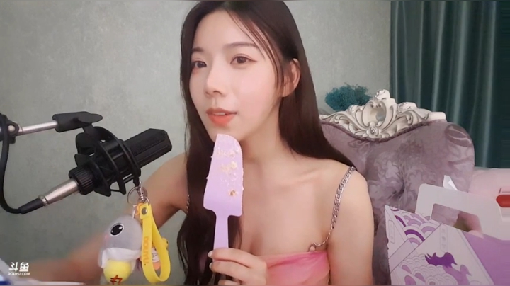 小姨子：祝我生日快乐啦， 2020-05-03 21点场