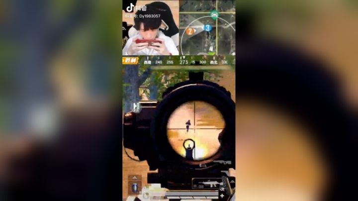 一雷3个！队友？#和平精英@DOU 小助手@抖音小助手