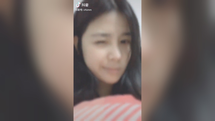 #show出我真颜不是说让人变美的吗我变的啥玩意