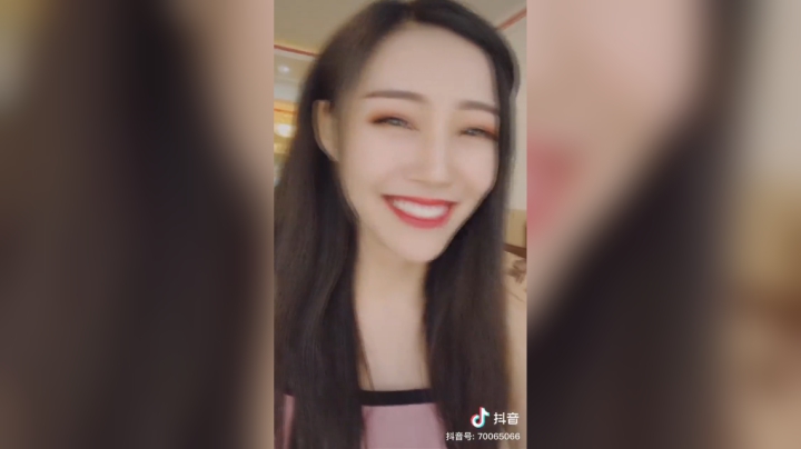 这可能就是你们梦寐以求的一次谈好几个女朋友秘籍手