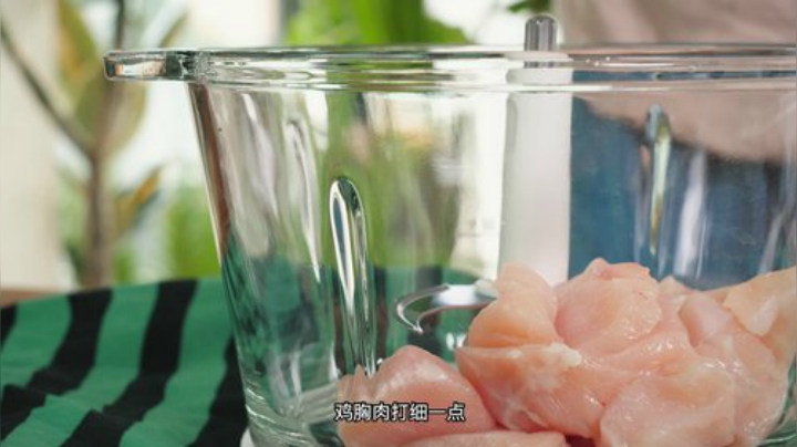 老丸子深夜一锅鸡肉丸子锅