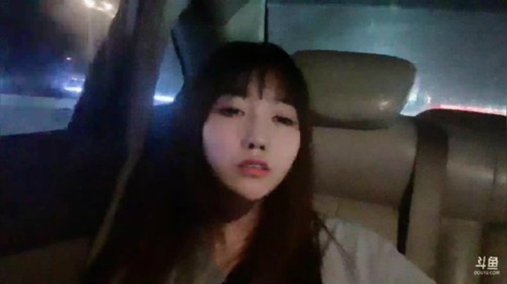 来捧捧我可以吗 2020-05-07 21点场
