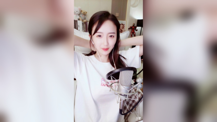 登月团丶离去发布了一个斗鱼视频2020-05-09