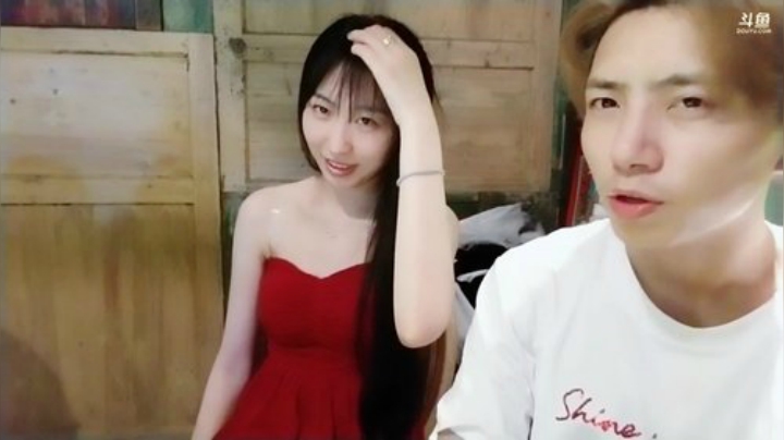 Smlia丶卡布奇诺发布了一个斗鱼视频2020-05-09