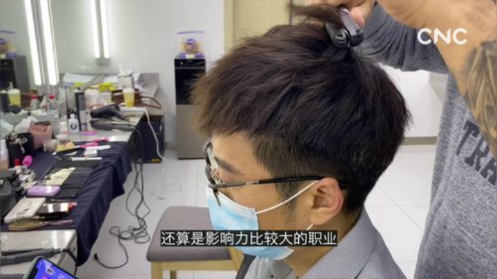 致敬白衣天使