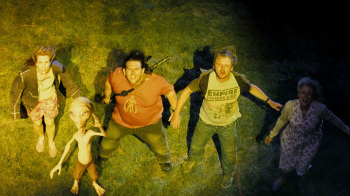 牛叔说电影_两个小伙误入黑球空间,需要不停战斗才能维持生命,无限流