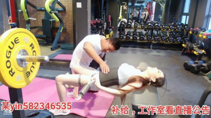 我在斗鱼看黑人毅直播户外
