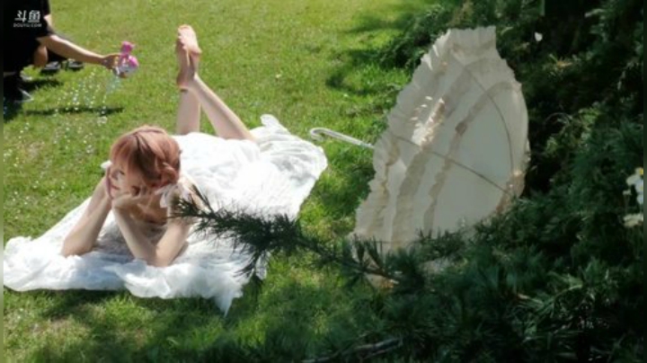 菜菜的瓜皮帽发布了一个斗鱼视频2020-05-12