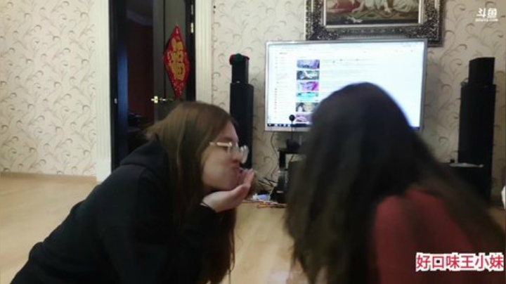 俄罗斯高颜值美女大家庭。 2020-05-14 19点场