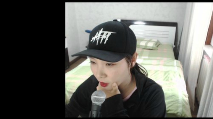 我在斗鱼看女流66直播主机其他游戏