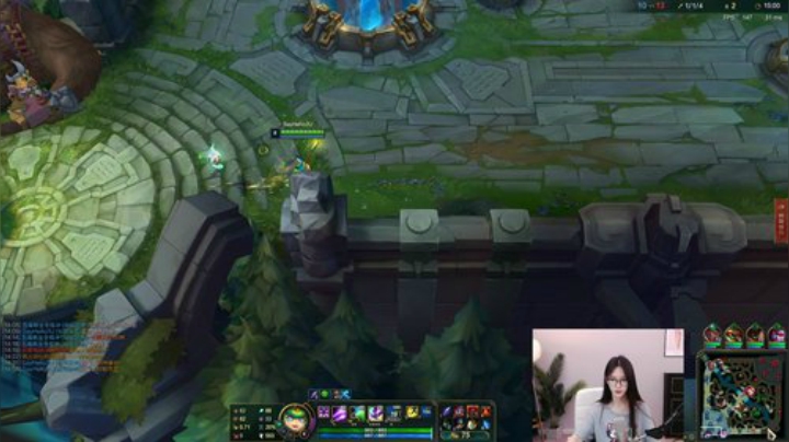 旧欢若梦灬发布了一个斗鱼视频2020-05-18