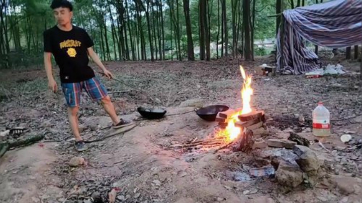 癞蛤蟆吃天鹅肉 2020-05-18 19点场