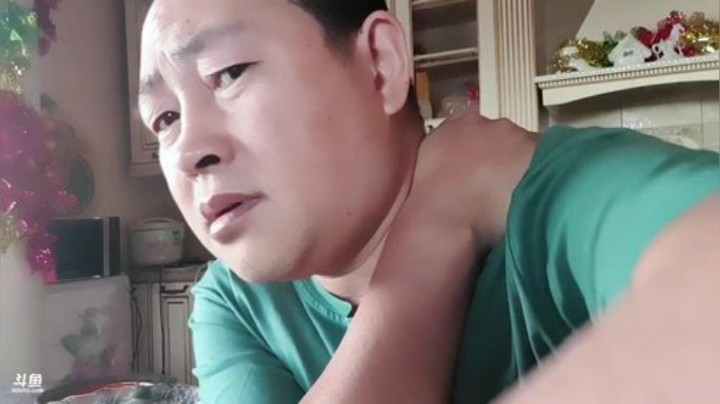 先办事，后去接美女们！ 2020-05-21 12点场