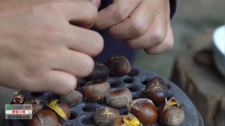 我在斗鱼看野食小哥直播美食