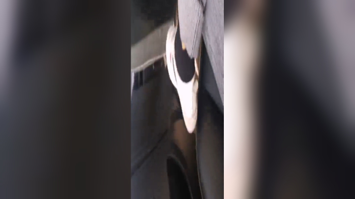 座北不朝南发布了一个斗鱼视频2020-05-27