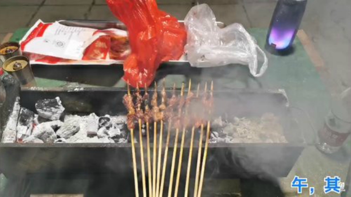 扬城执法官灬发布了一个斗鱼视频2020-05-28