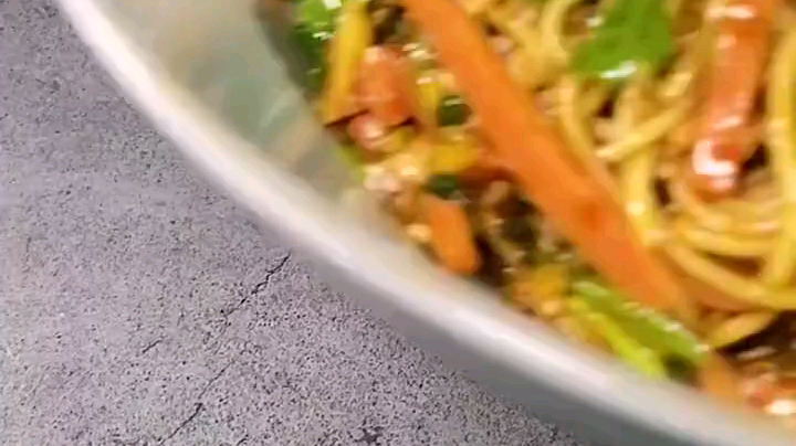 汇玩丶小吉发布了一个斗鱼视频2020-05-30