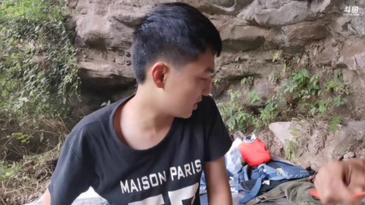 哆啦爱梦梦发布了一个斗鱼视频2020-05-31