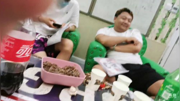 【欢乐车队】奶瓶君：网恋达人了解一下？ 2020-06-02 16点场