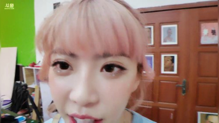 藤一的小幸运发布了一个斗鱼视频2020-06-05