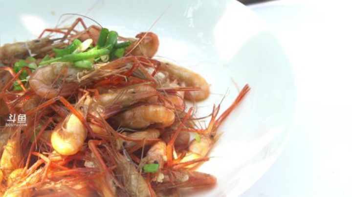 哆啦爱梦梦发布了一个斗鱼视频2020-06-07