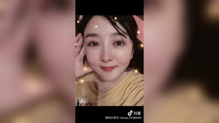 超能小姨妈发布了一个斗鱼视频2020-06-13