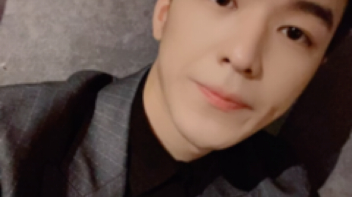 哈哈哈哈哈哈哈哈[鲨鱼好样的][鲨鱼好样的][鲨鱼好样的][