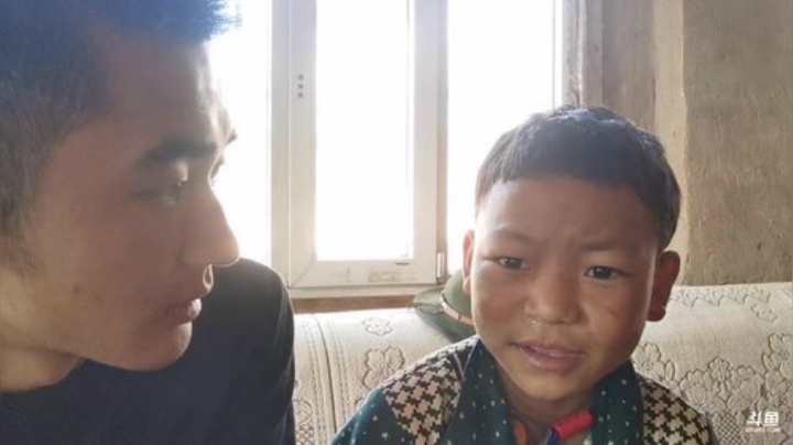 哆啦爱梦梦发布了一个斗鱼视频2020-06-25