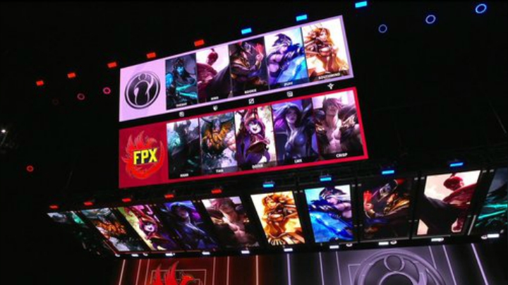 丷女帝发布了一个斗鱼视频2020-06-25