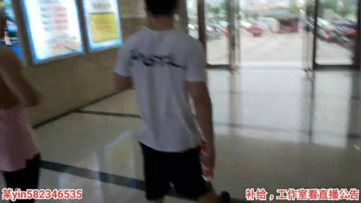 我在斗鱼看黑人毅直播户外