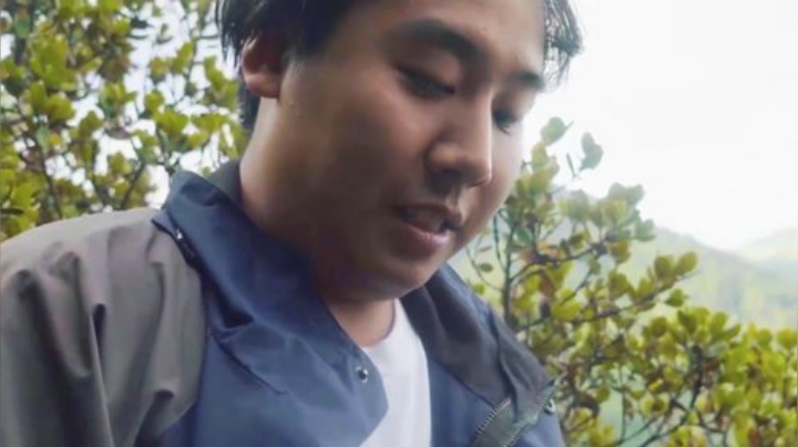 我在斗鱼看野食小哥直播美食