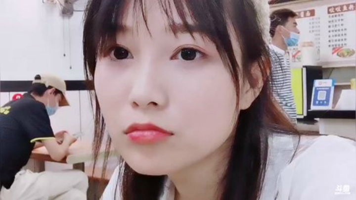 藤一的小幸运发布了一个斗鱼视频2020-07-01