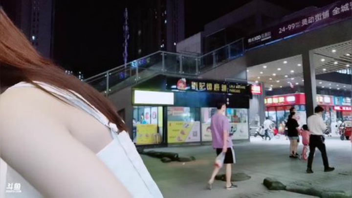 肖淑洁生命中的光和盐发布了一个斗鱼视频2020-07-01